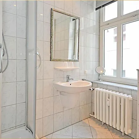 Regina 1 * Heringsdorf (Usedom)